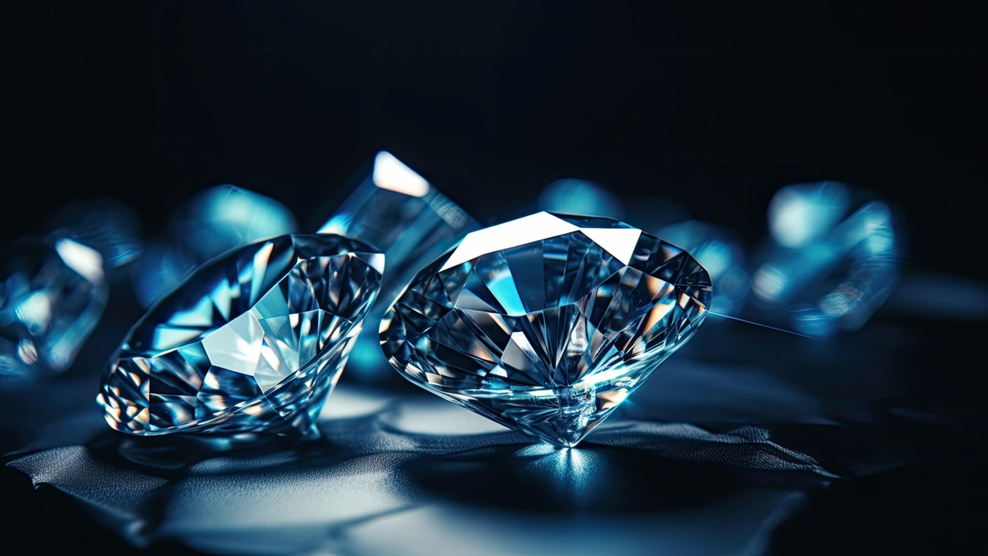 diamanten-schaetzen-lassen-hauptstadtgold-diamanten-schwarzer-hintergrund