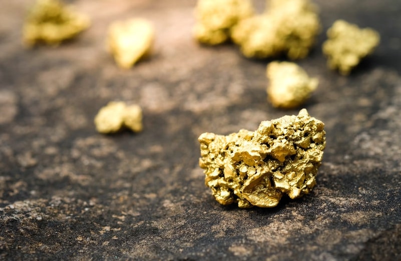 gold-nugget-boden-stuecke-scheideanstaltberlin