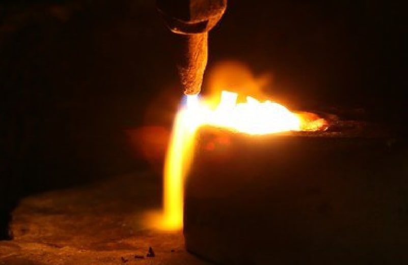 scheideprozess-feuer-glut--edelmetalle-scheideanstalt-berlin