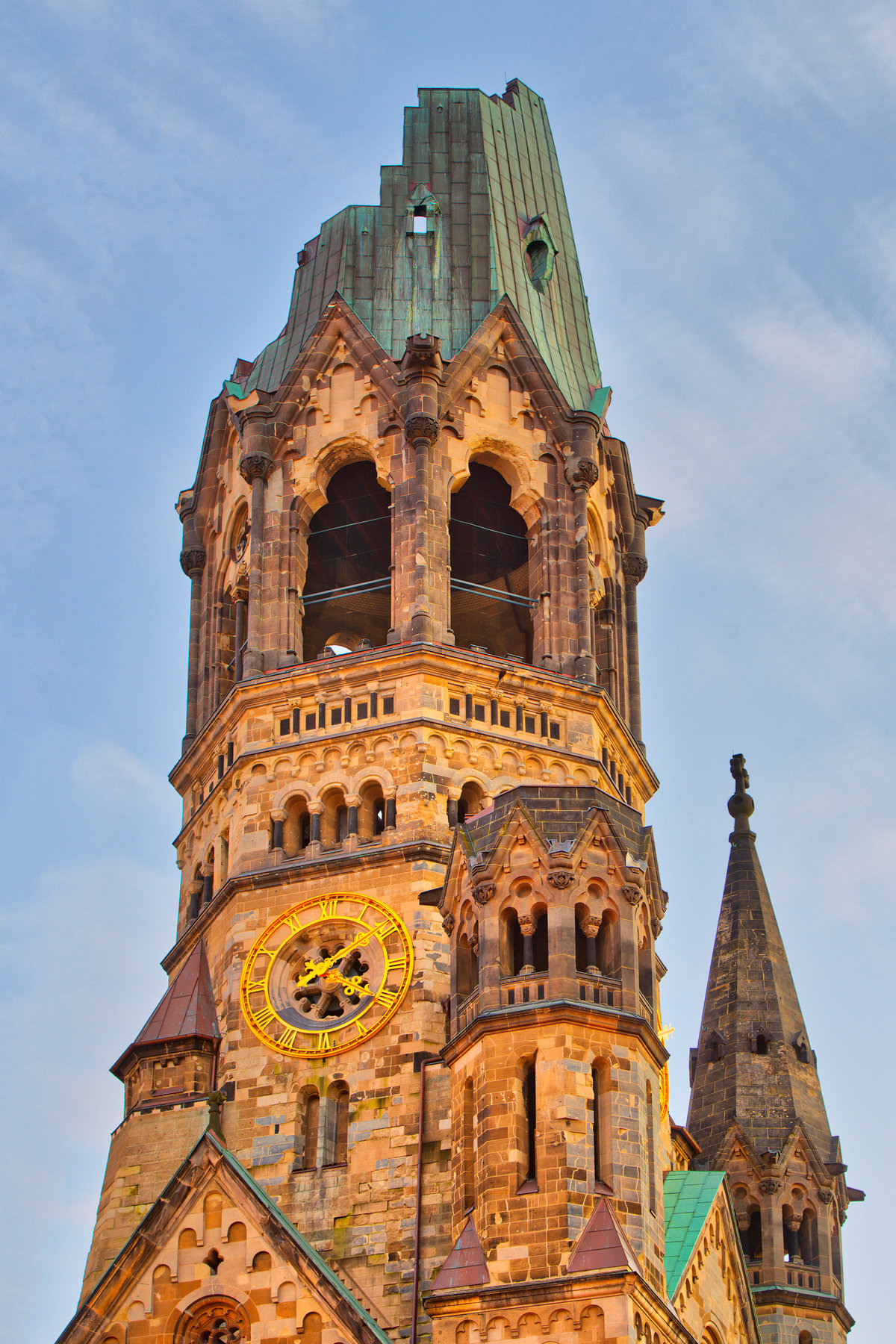 gedaechniskirche-titelbild-goldankauf-wilmersdorf-berlin